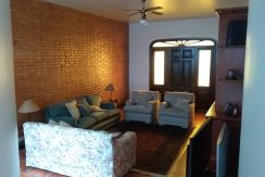 CVB 001 – CASA TÉRREA NO BAIRRO BRASIL – EXCELENTE PARA CLINICAS, ESCRITÓRIOS OU ESCOLAS INFANTIS