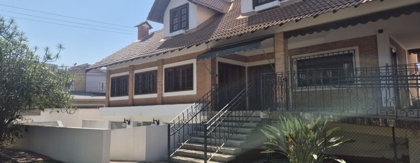 LOC 004 - ALUGO - JARDIM ROSINHA - ÓTIMO PARA CLÍNICAS OU COLÉGIOS